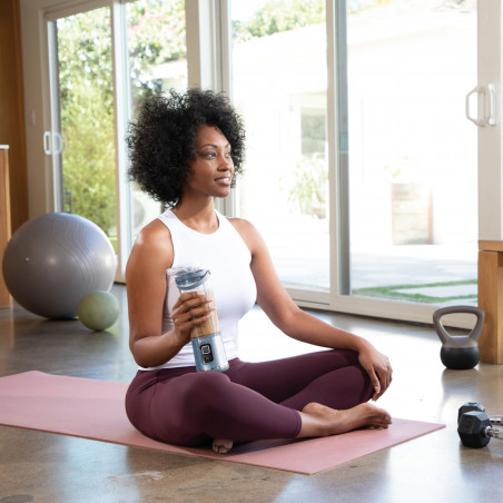 Blender portabil Ninja Blast BC151EUNV, 7,4 W, 530 ml, 6 lame din otel, Zdrobire gheata, Pana la 10 cicluri, Fara BPA, USB-C, Albastru