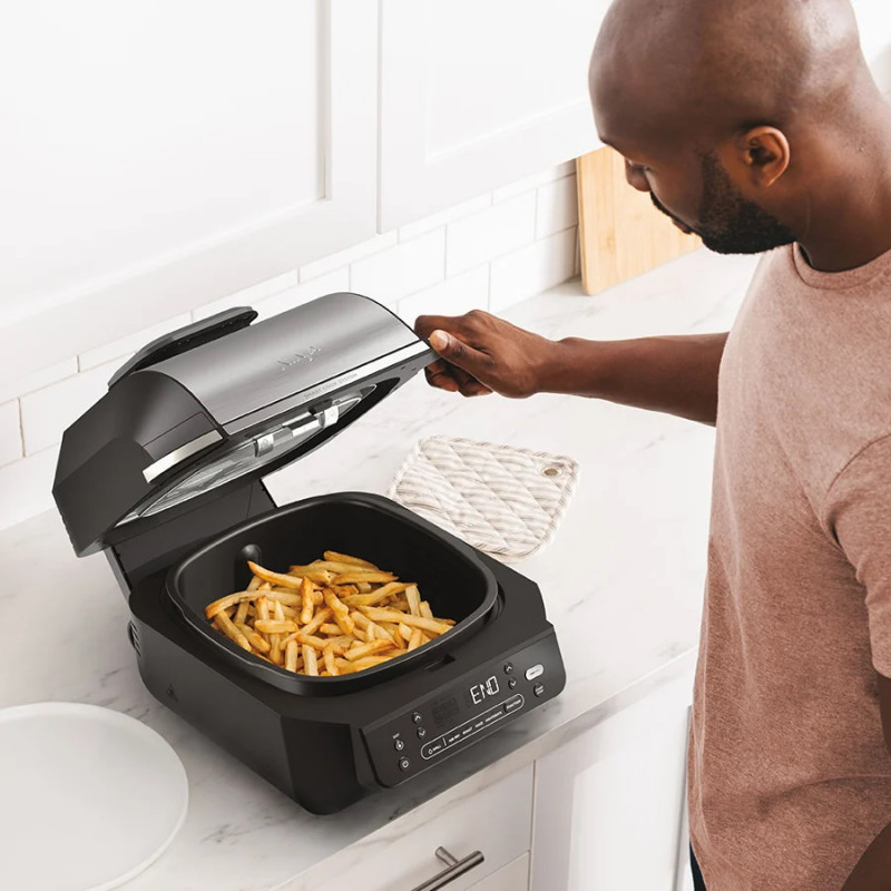 Friteuza cu aer cald si grill 5in1 Ninja Foodi Smart EG351EU, 1760W, 5.7 L, Pana la 4 portii, 5 moduri, Cyclonic Air, Smart Cook, Acoperire ceramica, Negru/Inox