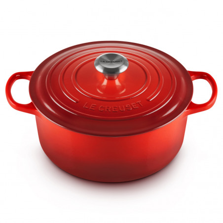 Oala din fonta Le Creuset 24147260912, 5,6 l, 26 cm, Pana la 260°C, Acoperire email, Inductie, Cuptor, Rosu