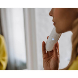 Curățător facial cu ultrasunete Beautifly B-Scrub Young, electrostimulare, exfoliere, reduce punctele negre și acneea, ioni, alb