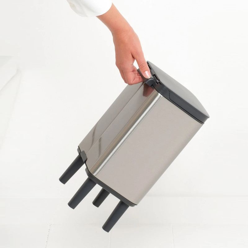 Cos de gunoi Brabantia Bo Small Hi 1006642, 4 l, Deschidere lina si silentioasa, Baza antiderapanta, Rezistent la amprente, Otel inoxidabil/Mat