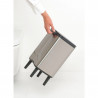Cos de gunoi Brabantia Bo Small Hi 1006646, 7 L, Deschidere lina si silentioasa, Baza antiderapanta, Rezistent la amprente, Inox mat
