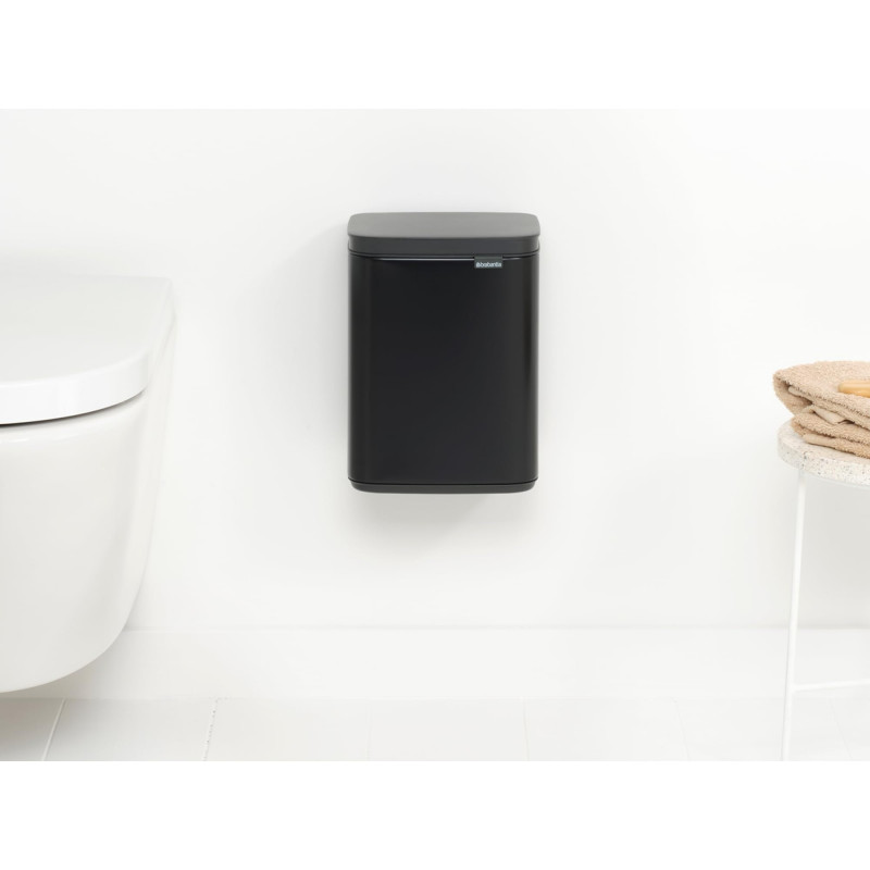 Cos pentru gunoi Brabantia Bo Small 1006622, 4 L, Deschidere lina si silentioasa, Bază antiderapantă, Negru