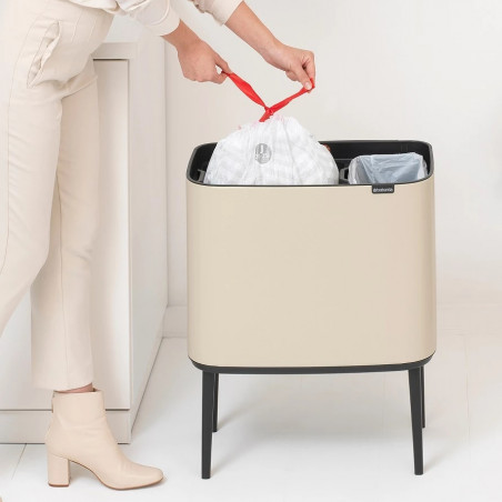 Brabantia Bo Touch 1005547, 11+23 l, Fierbere lină și silențioasă, Deschidere Golam, Bej