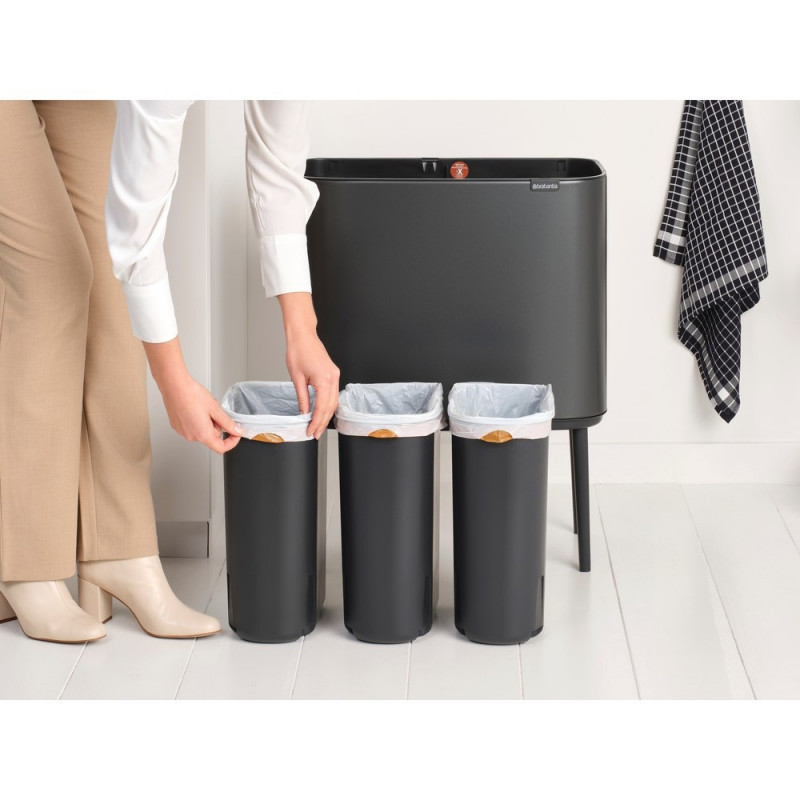Coș Brabantia Bo Touch 1008857, 3x11 l, Deschidere lină și silențioasă, Deschidere mare, Gri închis