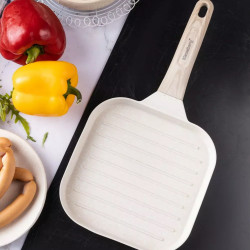 Klausberg Tigaie pentru grătar KB 7812, 18.5 cm, finisaj marmură, mâner Cool Touch, inducție, bej