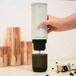 Espressor portabil BUYDEEM Outin Nano OTEM-01, 7500 mAh, 20 bar, 50 ml, 12/24V, Incarcare USB Type-C, Cafea macinata si capsule, Verde