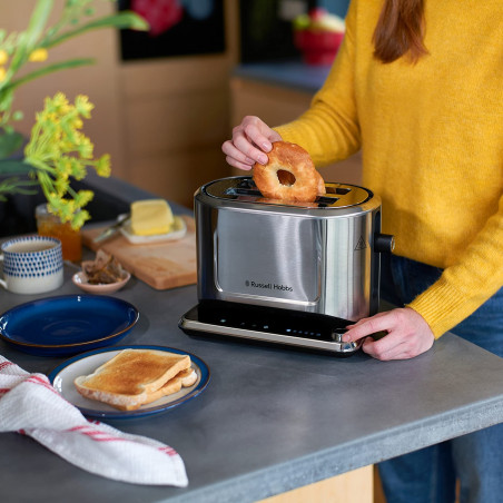 Prajitor de paine Russell Hobbs Attentiv 26210-56, 1640W, 2 felii, 6 trepte, Centrare, Control tactil, LED, Depozitare, Fara BPA si PFAS, Inox/Negru