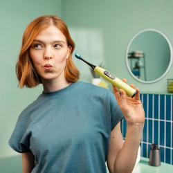 Periuta de dinti electrica sonica Beurer SC 50, 80000 rpm, 5 moduri, Timer, Autonomie 22 zile, Afisaj LED, Tip-C + Placa magnetica, Galben