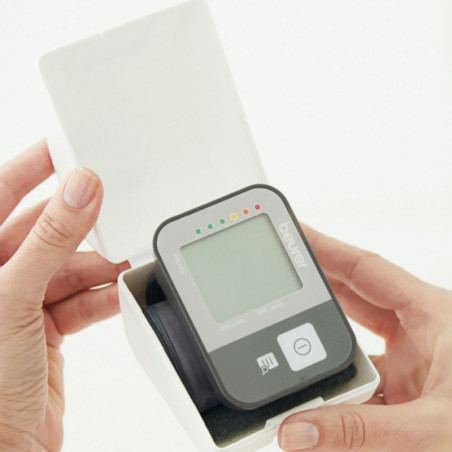 Monitor de tensiune arteriala Beurer BC 27, Incheietura 14-19,5 cm, Indicator de risc, Aritmie, Memorie, LCD, Data si ora, Gri