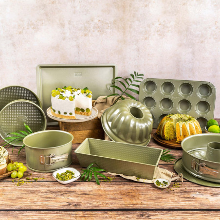 Tavă pentru brioșe 12 bucăți Zenker 7456, 7 cm, acoperire ILAG Maximizing Green, până la 180C, verde