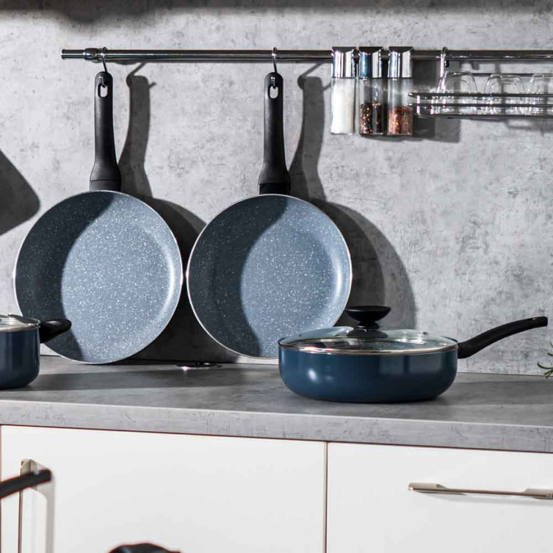 Tigaie adanca cu capac Luigi Ferrero Prima FR-2634L, 26x7.5 cm, 3.4 L, Acoperire antiaderenta cu efect de marmura, Capac sticla, Inductie, Albastru inchis