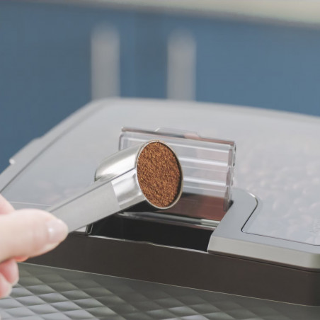 Espressor automat Philips EP3341/50 3300 LatteGo, 1500W, 15 bar, 1,8 litri, 6 bauturi, Rasnita ceramica 12 trepte, AquaClean, SilentBrew, AromaExtract, Negru