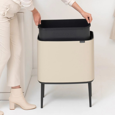 Coș Brabantia Bo Touch 1005546, 36 l, Deschidere lină și silențioasă, Deschidere mare, Bej