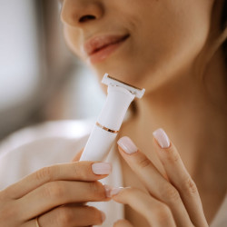 Epilator portabil Beautifly My Blade Silky, 4 capete placate cu aur, umed / uscat, piele sensibilă, multifuncțional, alb / auriu