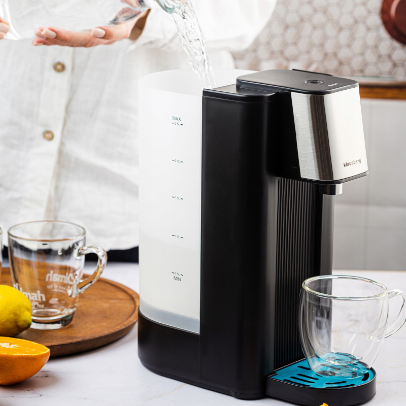 Distribuitor de apă caldă Klausberg KB 7877, 2600W, 2.5l, 95°C, 400-500ml/min, Indicator nivel apă, CE, RoHS, Negru