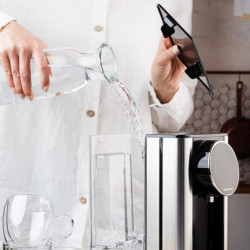 Dispenser apă caldă Klausberg KB 7880, 2600W, 2.7l, 40-100°C, 7 temperaturi, Afișaj LED tactil, Protecție copii, Setări de memorie, Inox/negru