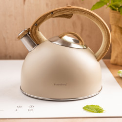 Fierbător fluierător Klausberg KB 7913, 2.5 L, Mâner cu efect de lemn, Inducție, Bej