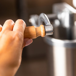 Mașină de umplut cârnați Klausberg KB 7927, 5 Kg, Manuală, 14-35mm, 6 pâlnii, Inox