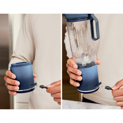 Blender portabil Ninja Blast Max BC251EUNV, 14,4 W, 11,1 V, 570 ml, 19 000 rpm, zdrobire gheață, până la 25 de cicluri, fără BPA, albastru