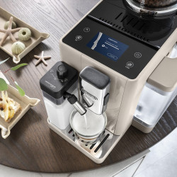 Espressor automat DeLonghi Rivelia Sand Beige EXAM440.55.BG, 1450W, 19 bar, 1.4l, Touchscreen TFT, Twin Shot, Boabe de cafea, LatteCrema Hot, 17 bauturi, Bej
