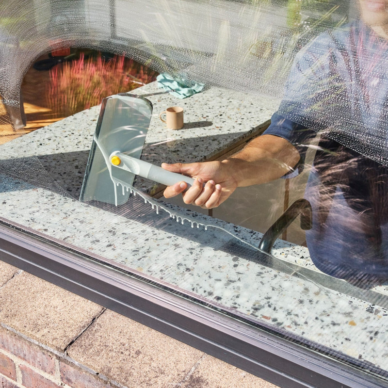 Mop de curățat sticla 2in1 Joseph Joseph CleanTech 6500014, 36 cm, mâner pliabil, gri/galben