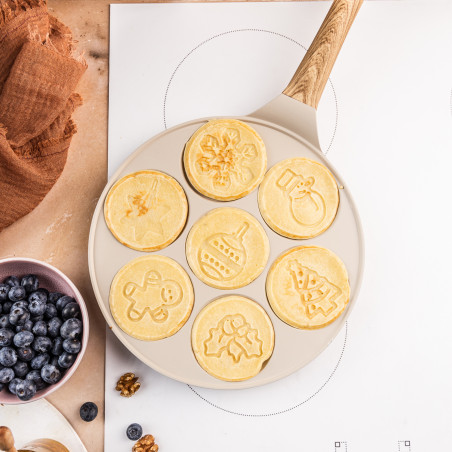 Plită pentru clătite Klausberg KB 7970, 26,5 cm, 7 compartimente, Acoperire antiaderentă, Inducție, Bej