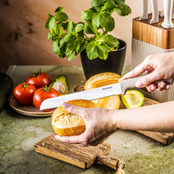 Set cuțite Klausberg KB 7984, 8 piese, Oțel inoxidabil, Ascuțitor, Mâner lemn de salcâm, Bej/lemn