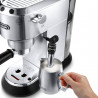 Espressoare DeLonghi EC685.M, 1300W, 15 bar, 1.1 l, 3 adaptoare, Controlul temperaturii, Inox