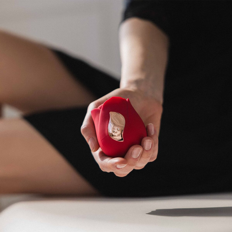 Stimulator clitoridian Beautifly Rose Glow Pleaser, 5 moduri, 5 viteze, 90 min, Potrivit pentru utilizare la duș / baie, silicon antialergic, Silențios, roșu