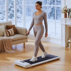 Banda de alergare Xiaomi Kingsmith WalkingPad C2, 1 hp, Pana la 100 kg, 0.5/6 km / h, Wi-Fi, LED, Bluetooth, Aplicatie mobilă, Pliabil, Alb