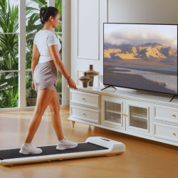 Banda de alergare Xiaomi Kingsmith WalkingPad C2, 1 hp, Pana la 100 kg, 0.5/6 km / h, Wi-Fi, LED, Bluetooth, Aplicatie mobilă, Pliabil, Alb