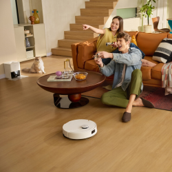 Aspirator robot Roborock Q10 PF+, 10.000 Pa, 150 min, 0,35 L, Wi-Fi, Uscat/umed, Ridicare automata a mopului, LiDAR 360°, Cartografiere 3D, Control vocal, Alb