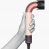 Dyson HD17 Supersonic r Ceramic Pink/Rose Gold Uscător de păr pentru păr drept și ondulat 113332-01, 1700 W, 4 setări inteligente de temperatură, 3 viteze, ionizare, recunoaștere RFID a accesoriilor, protecție pentru scalp, roz ceramic/aur roz