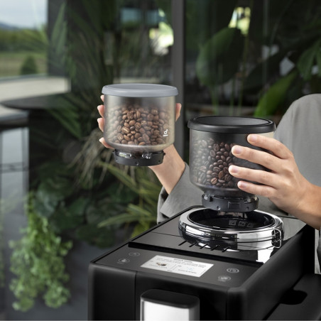 Mașină de espresso DeLonghi Rivelia Onyx Black EXAM440.55.B, 1450 W, 19 bari, 1,4 L, 16 băuturi, Aroma, LatteCrema Hot, Twin Shot, Bean Adapt, ecran tactil TFT, negru mat