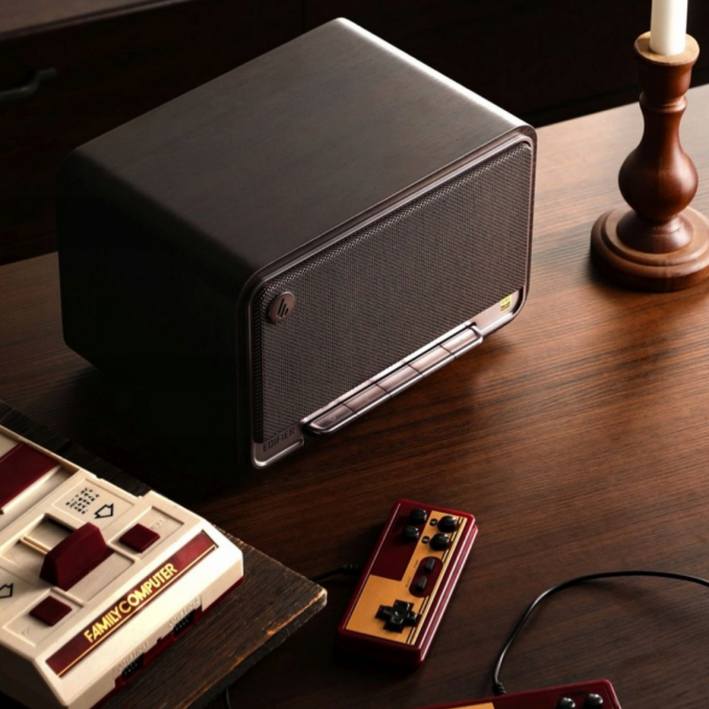 Difuzor Edifier D32 BL-WALNUT, 60 W, 11 ore, audio de înaltă rezoluție/wireless, Bluetooth 5.3, Wi-Fi, Apple Airplay2, DRC, DSP, corp din lemn, nuc negru/maro