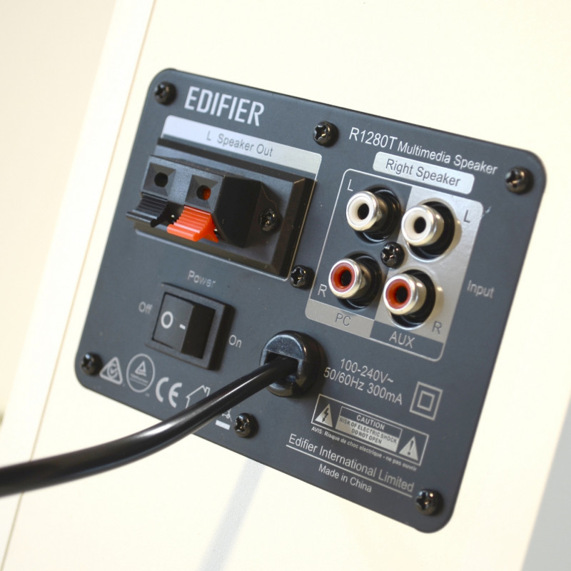 Difuzoare Edifier R1280T WH-SL 2.0, 42 W RMS, 2xRCA, telecomandă, carcasă din lemn, alb/argintiu