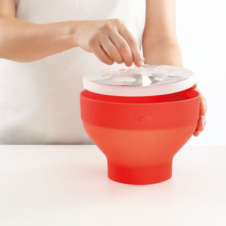 Bol reparare popcorn la cuptorul cu microunde Lekue 1009035, 2,8 L, Ø20x14,5 cm, Pliabil, -60/+220 °C, Rosu