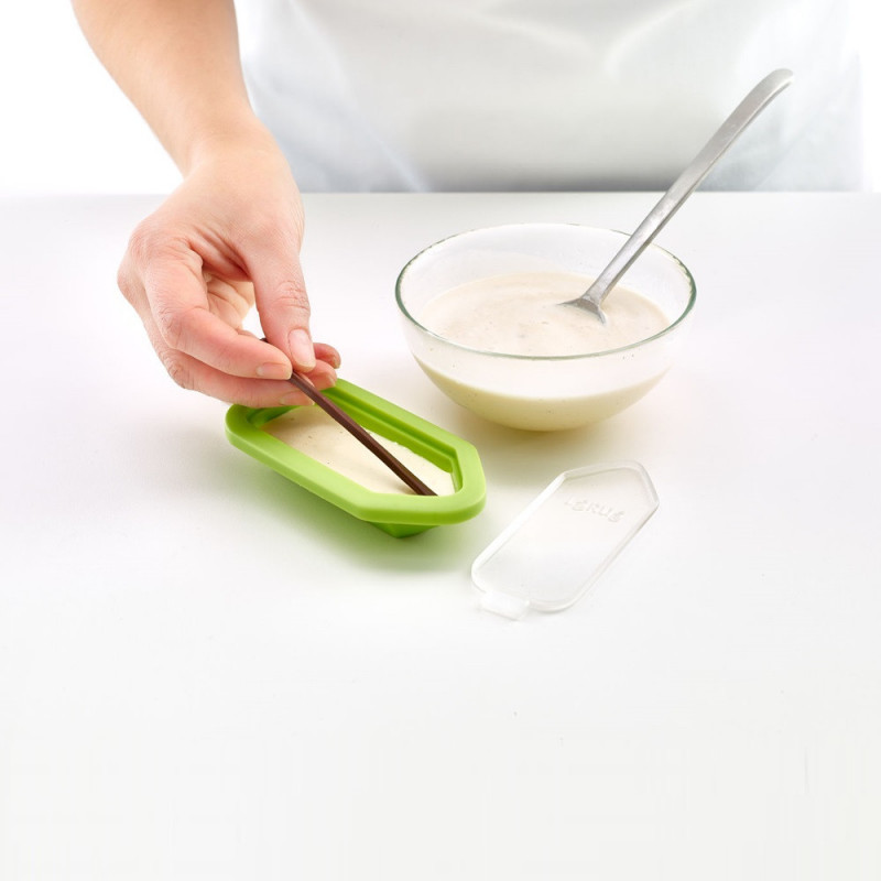 Set 4 forme diferite cu capac pentru inghetata Lekue 1009045, 220 ml, -20°C / +100°C, Multicolor