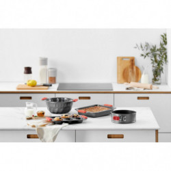 Tava pentru copt Lekue 1009446, 31x17x6,9 cm, Acoperire ceramica antiaderenta, Otel carbon, +4°C / +240°C, Negru/rosu