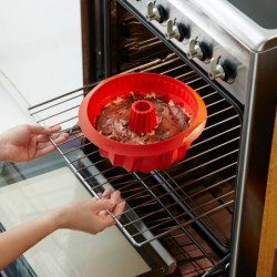 Forma pentru copt chec Lekue 1009480, Ø22x8 cm, 1 L, Silicon platinat, -60°C / +220°C, Rosu