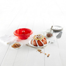 Forma pentru copt chec Lekue 1009480, Ø22x8 cm, 1 L, Silicon platinat, -60°C / +220°C, Rosu