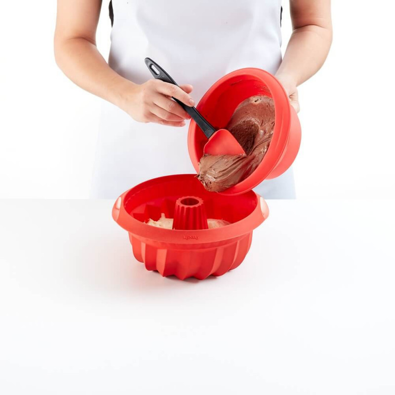 Set 2 forme de copt chec Lekue 1010162, Ø15 cm, 700 ml, -60°C/+220°C, Silicon platinat, Rosu