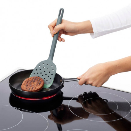 Lekue 1010182 spatulă cu fante, 30,6 cm, rezistentă la zgârieturi, 4/220 °C, margine flexibilă, verde
