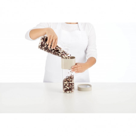 Recipient depozitare cu atasament pentru suplimentar Lekue Beige 1010216, 600-850 ml, -15/+80 °C, Polipropilena, Bej