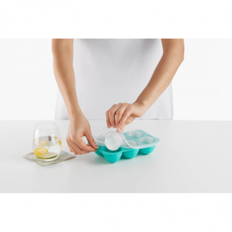 Forma cuburi de gheata cu capac Lekue 1010246, 20,5x13x5,5 cm, 6 sfere, Silicon platinat, -20°C/+80°C, Albastru deschis