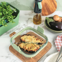 Tavă pentru friteuză cu aer cald Lekue 1010159, 18,5 x 17,5 x 9,5 cm, sticlă, mânere antiderapante, -20/+220 °C, ușor de curățat, verde