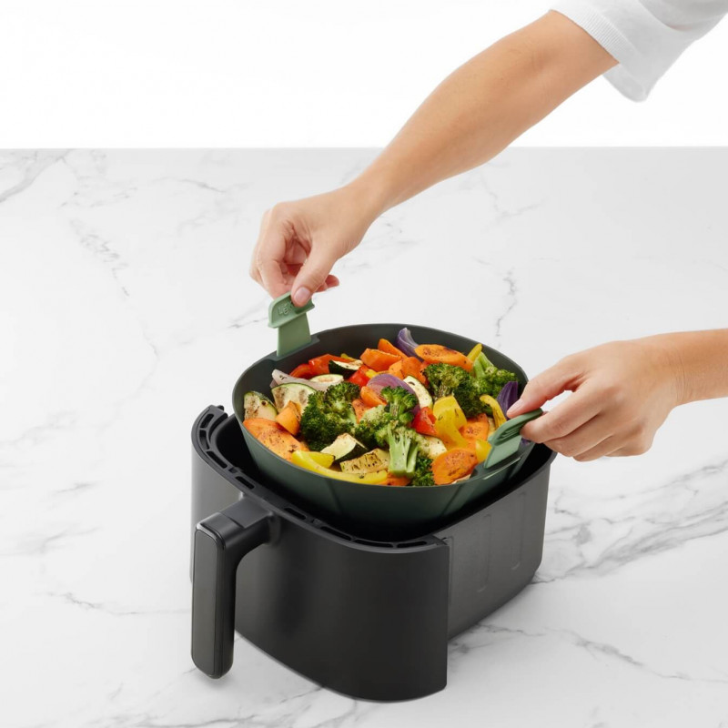 Cos pentru friteuza cu aer cald Lekue 1009494, 22,1 x 22,1 cm, -20°C/+220°C, Silicon, Negru