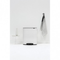 Coș de gunoi Brabantia Bo Pedal 1003188, 2x30 l, închidere lină, bază antiderapantă, alb