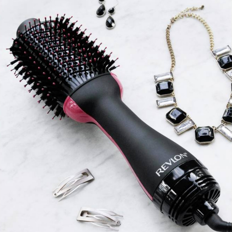 Perie electrica pentru coafare si uscare REVLON Pro Collection RVDR5222, 800 W, 3 niveluri, 2 viteze, Acoperire ceramica, Ionizare, Duza de aer rece, Negru/Roz